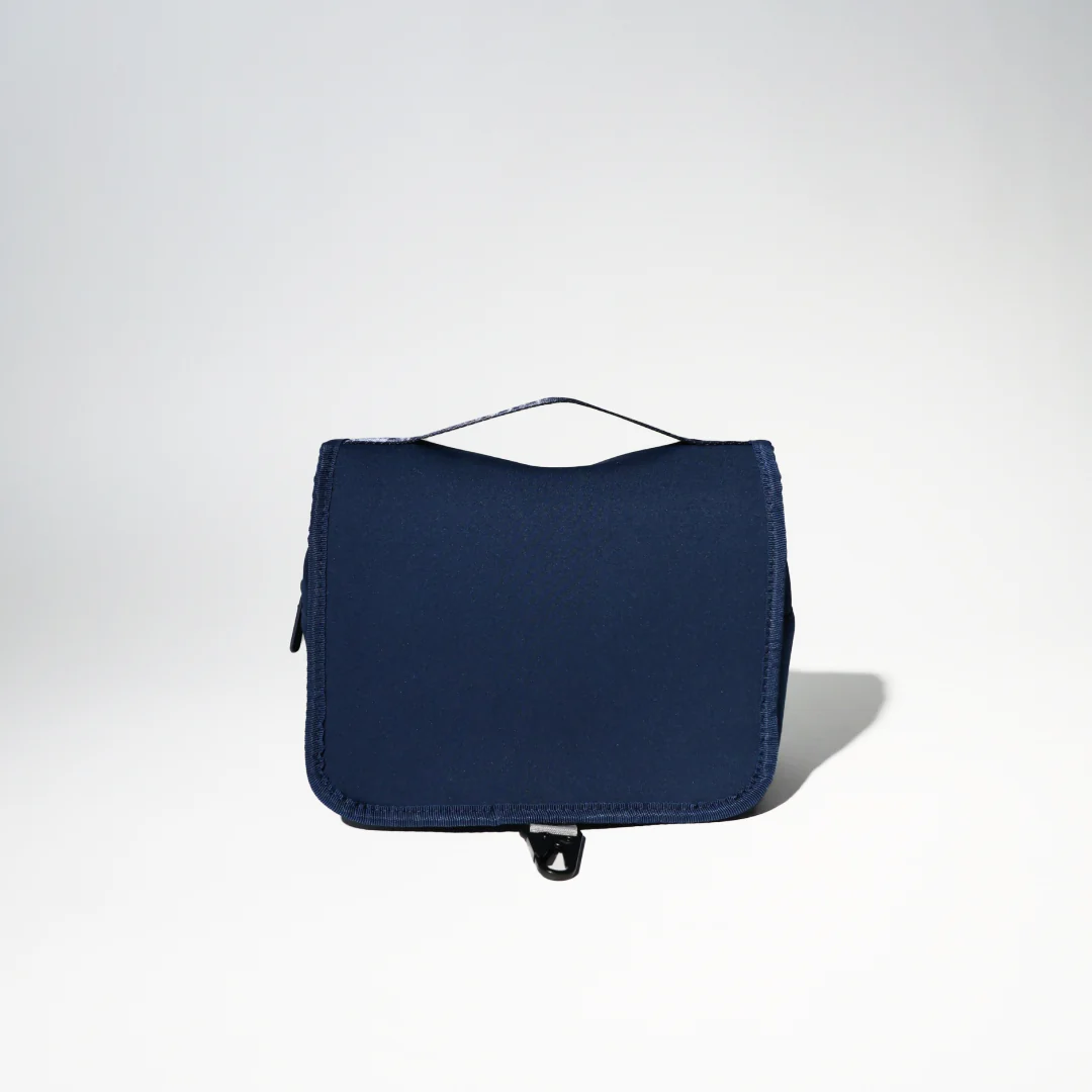 DEEP BLUE ACCESORIES SET: TOILETRY BAG + MAKE UP SET + PASSPORT WALLET - Image 2