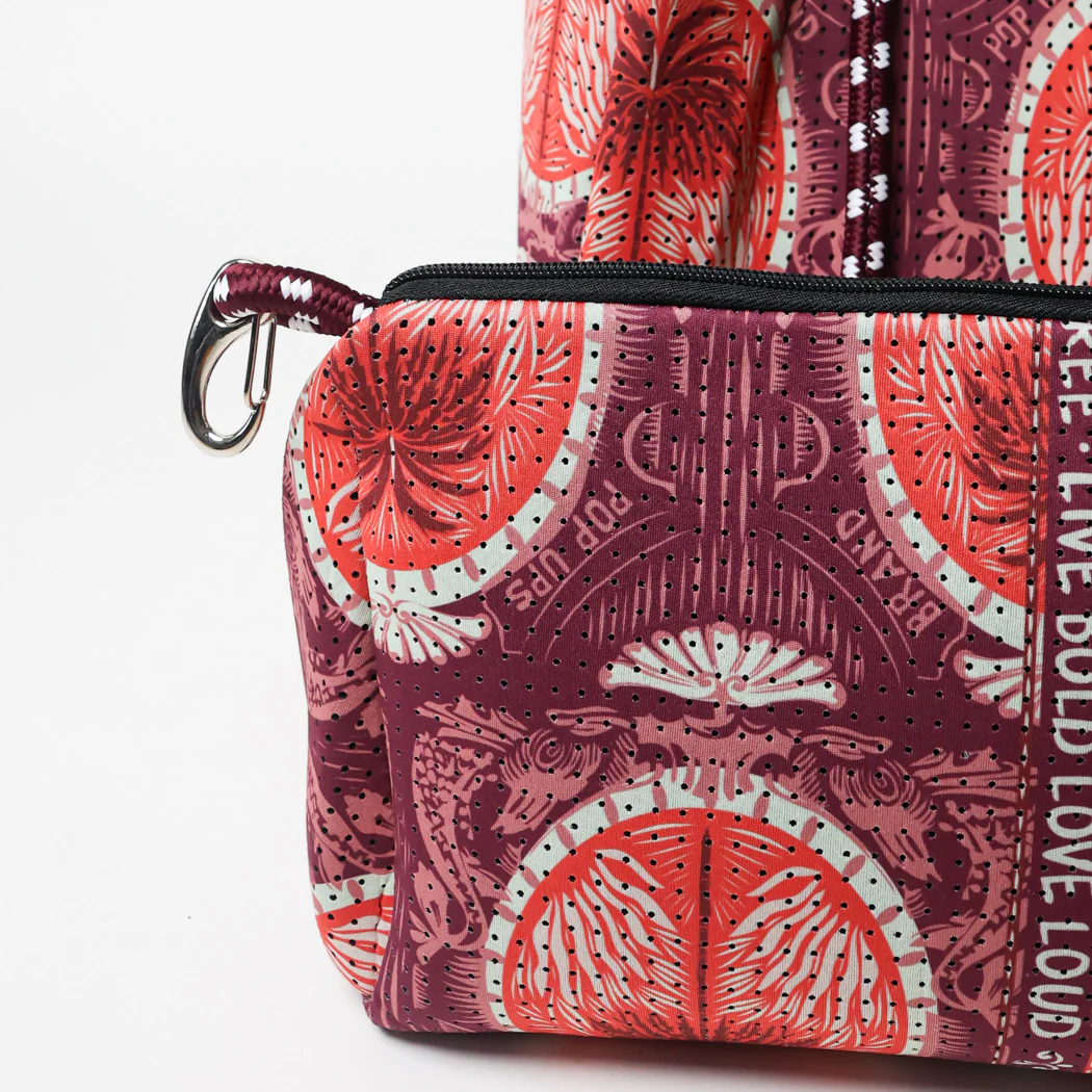 ESSENTIAL POUCH POP UPS SCRAF RED - Image 4