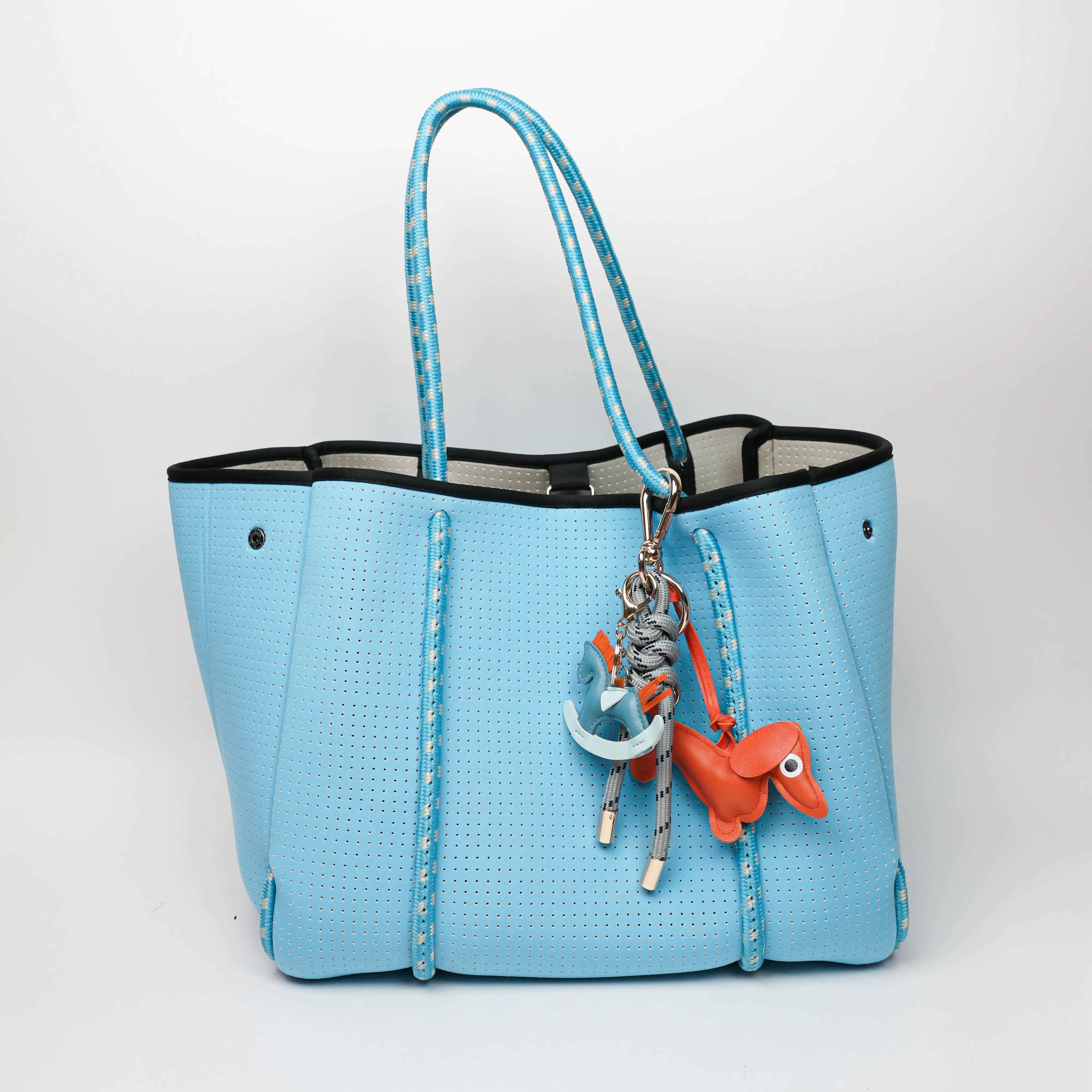EVERYDAY TOTE POWDER BLUE - Image 4