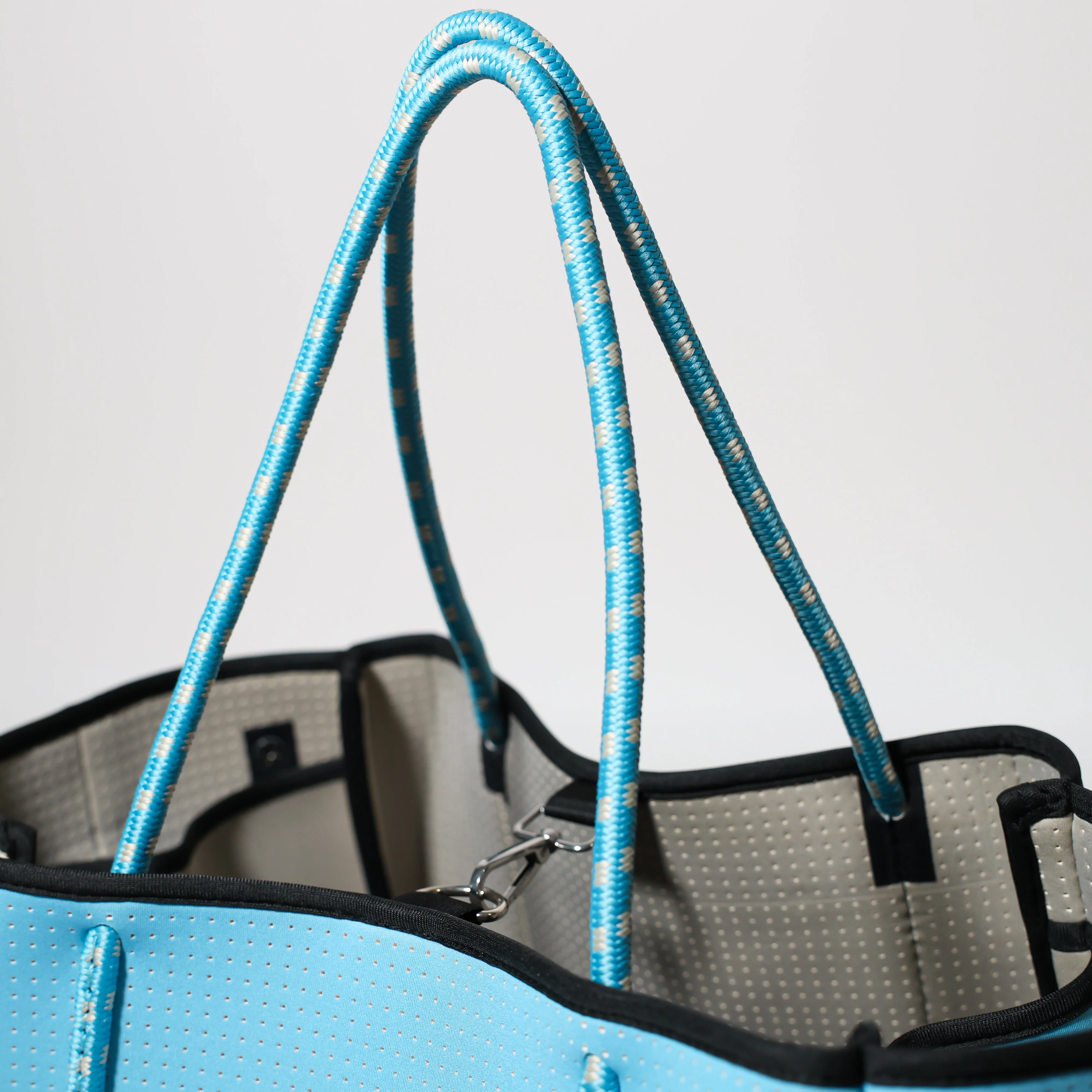 EVERYDAY TOTE POWDER BLUE - Image 5