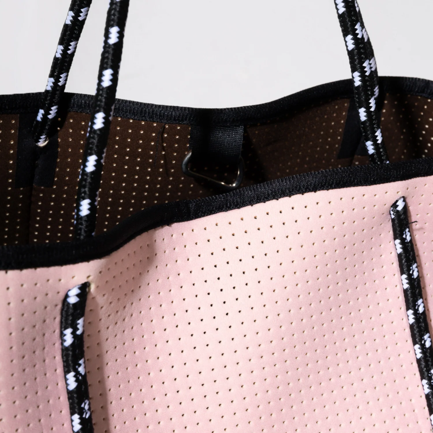 EVERYDAY TOTE PRETTY IN PINK II - Image 6