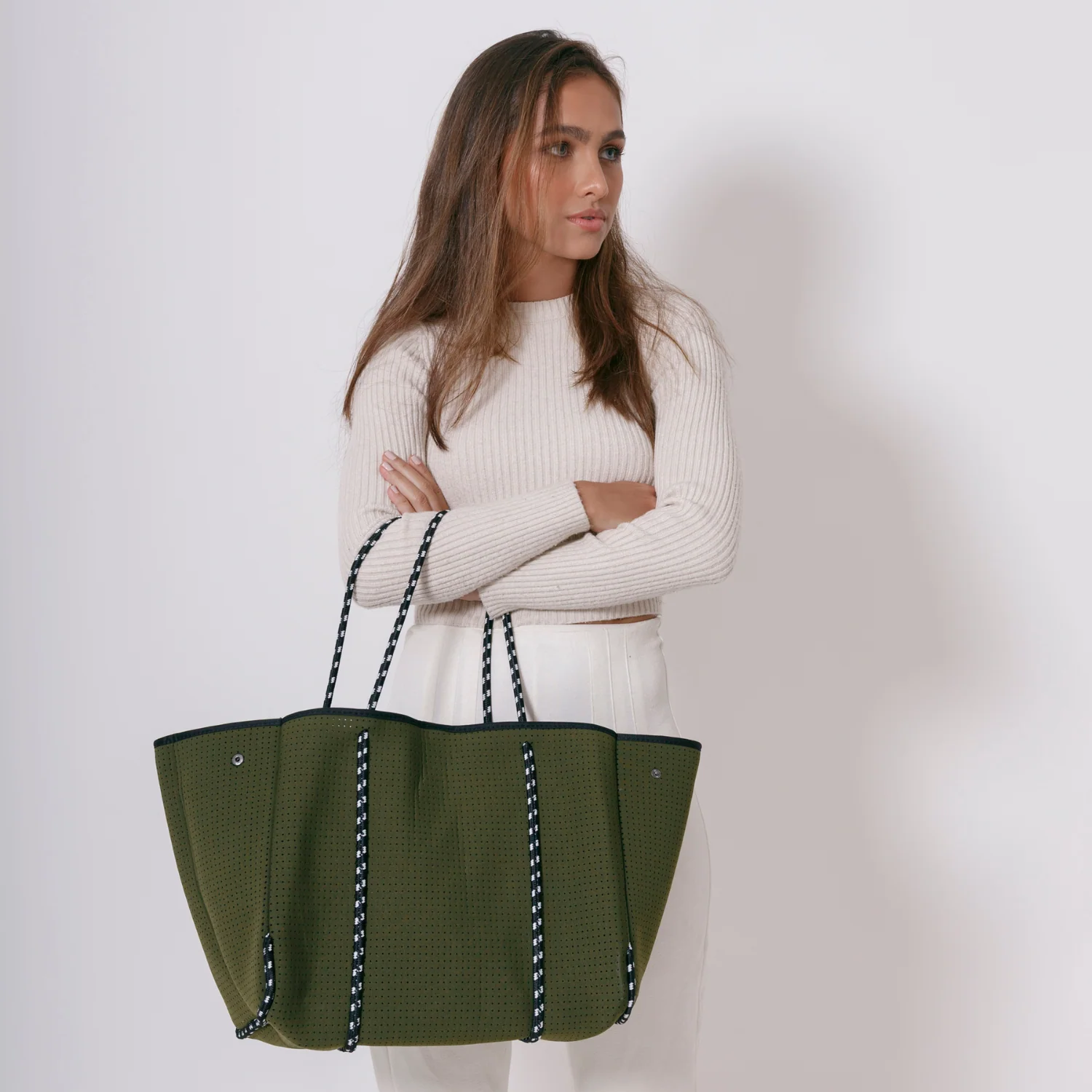 EVERYDAY TOTE SAFARI GREEN - Image 10