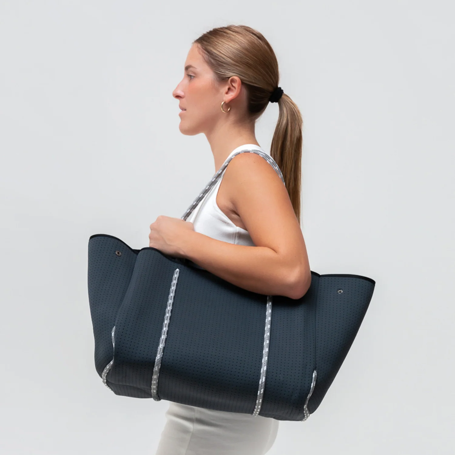 EVERYDAY TOTE SHADES OF GREY - Image 4
