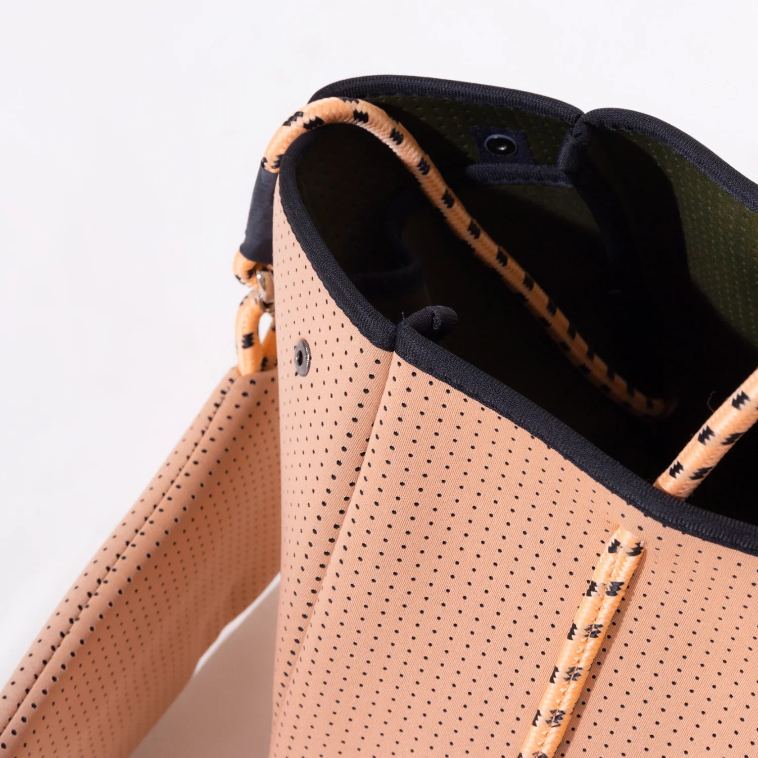 EVERYDAY TOTE TAN - Image 4