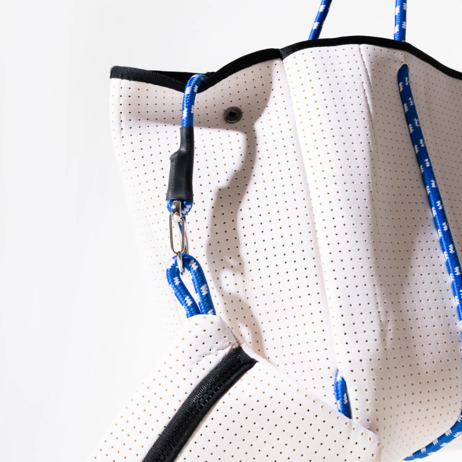 EVERYDAY TOTE WHITE BLUES - Image 6