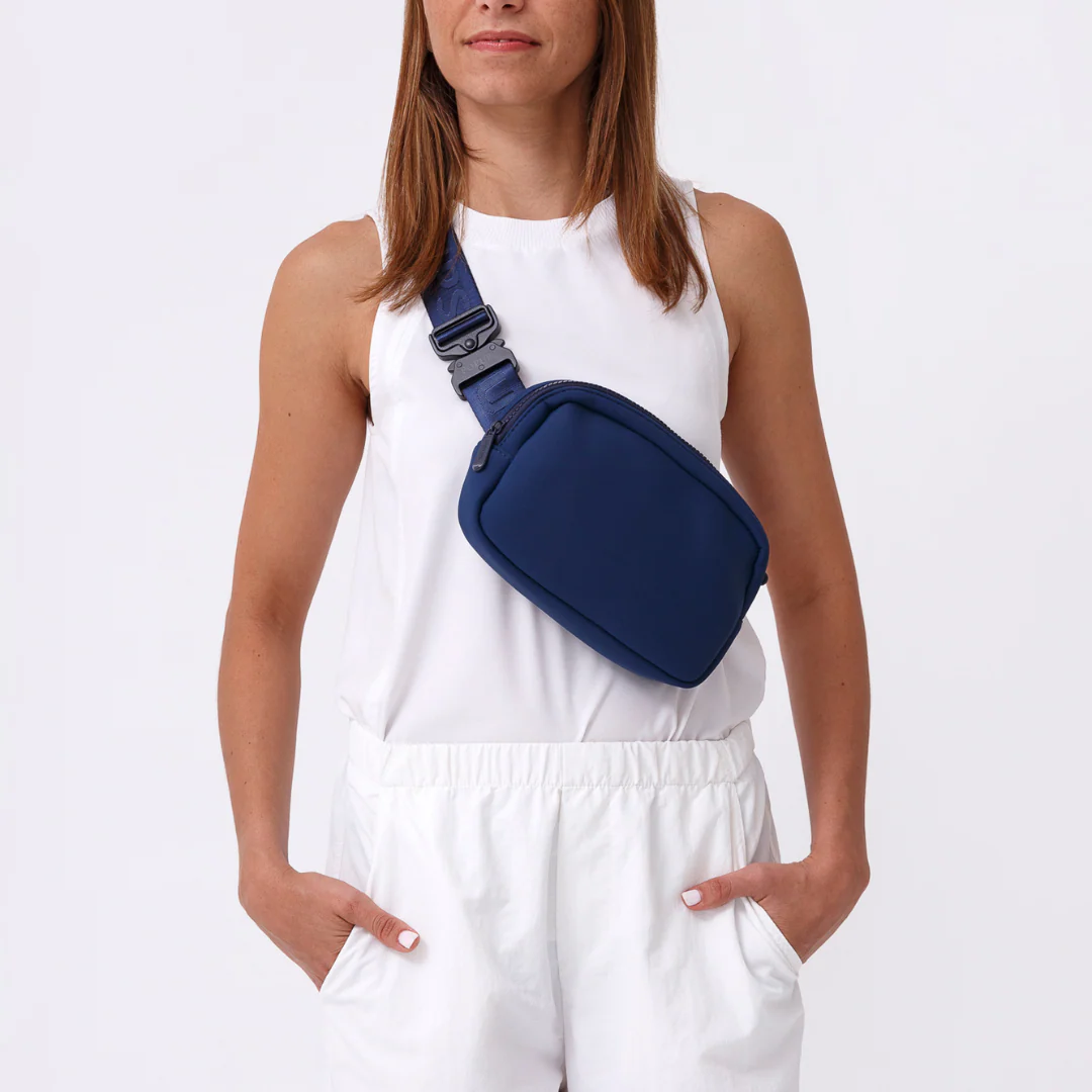FANNY PACK DEEP BLUE - Image 4