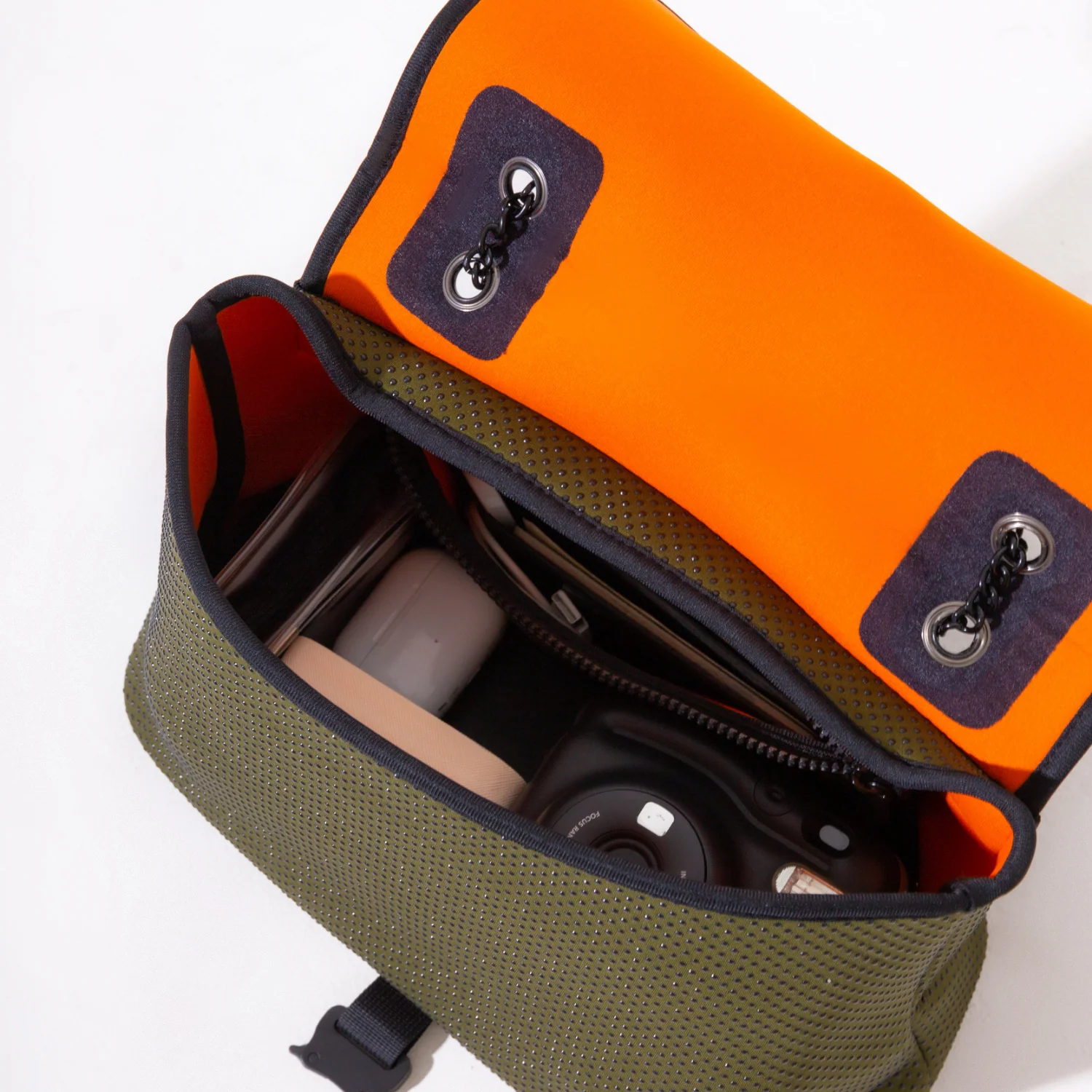 FLAP CROSSBODY SAFARI GREEN - Image 3