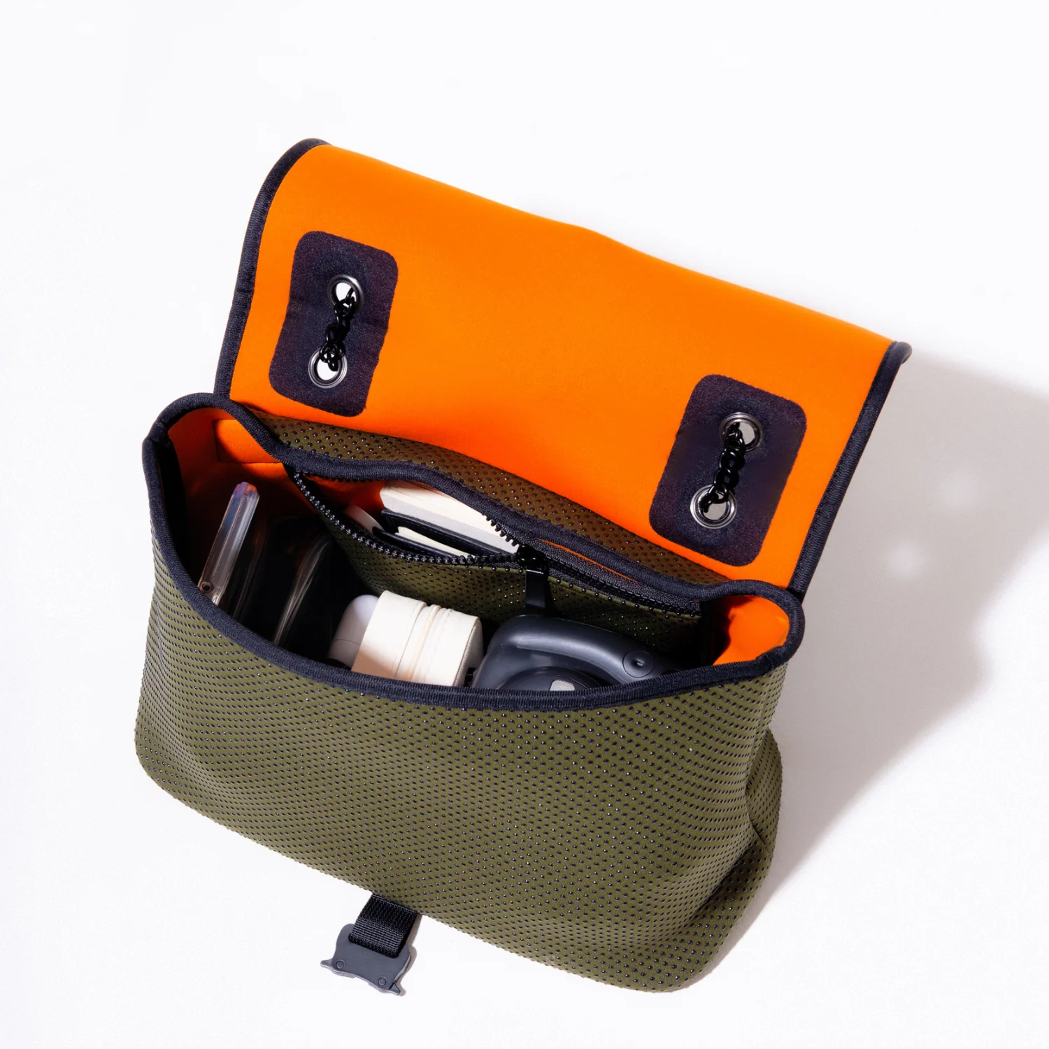 FLAP CROSSBODY SAFARI GREEN - Image 4