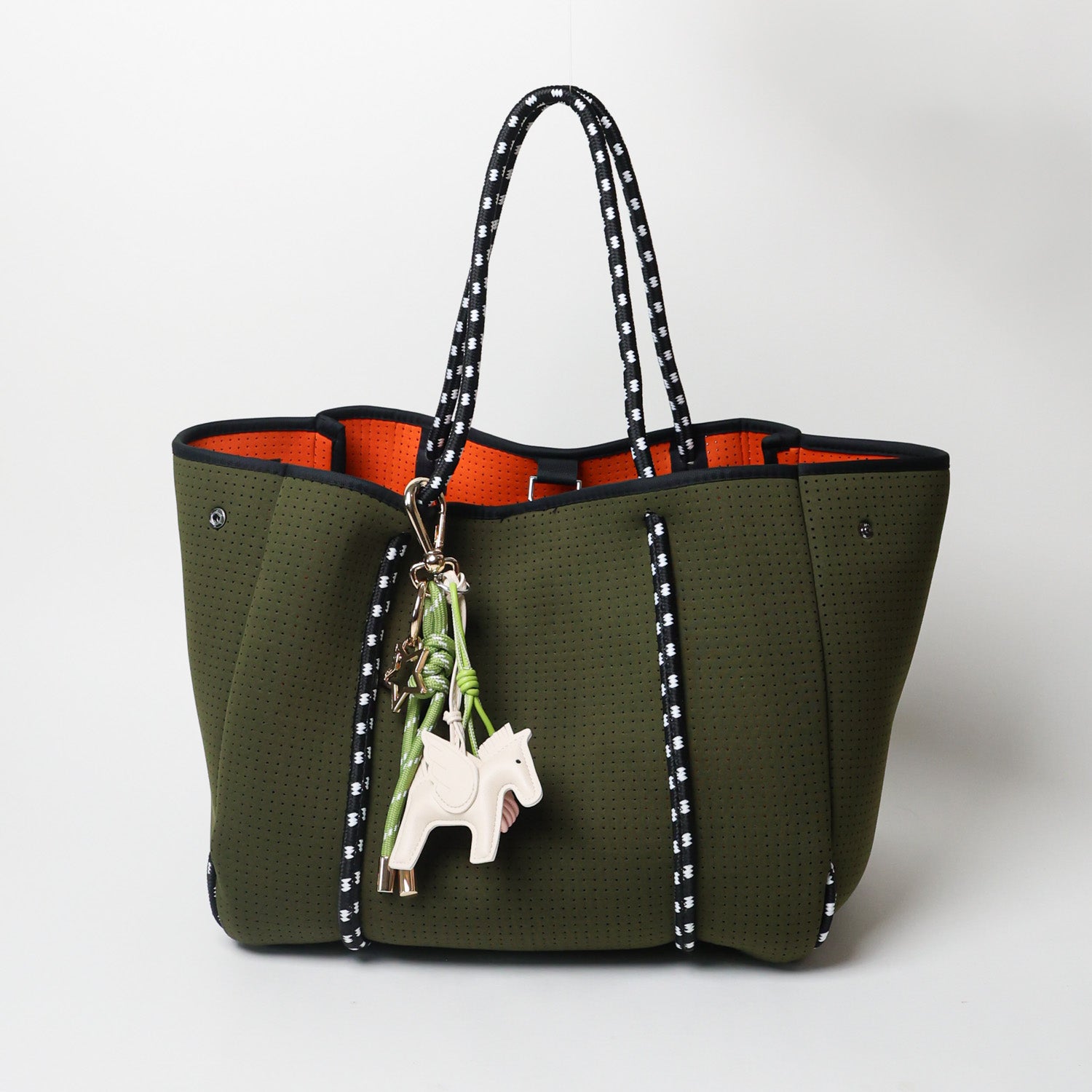 KEY CHAIN SAFARI GREEN WITH CHARMS - WHITE FLYING HORSE AND PINK CHERRIES - Image 2