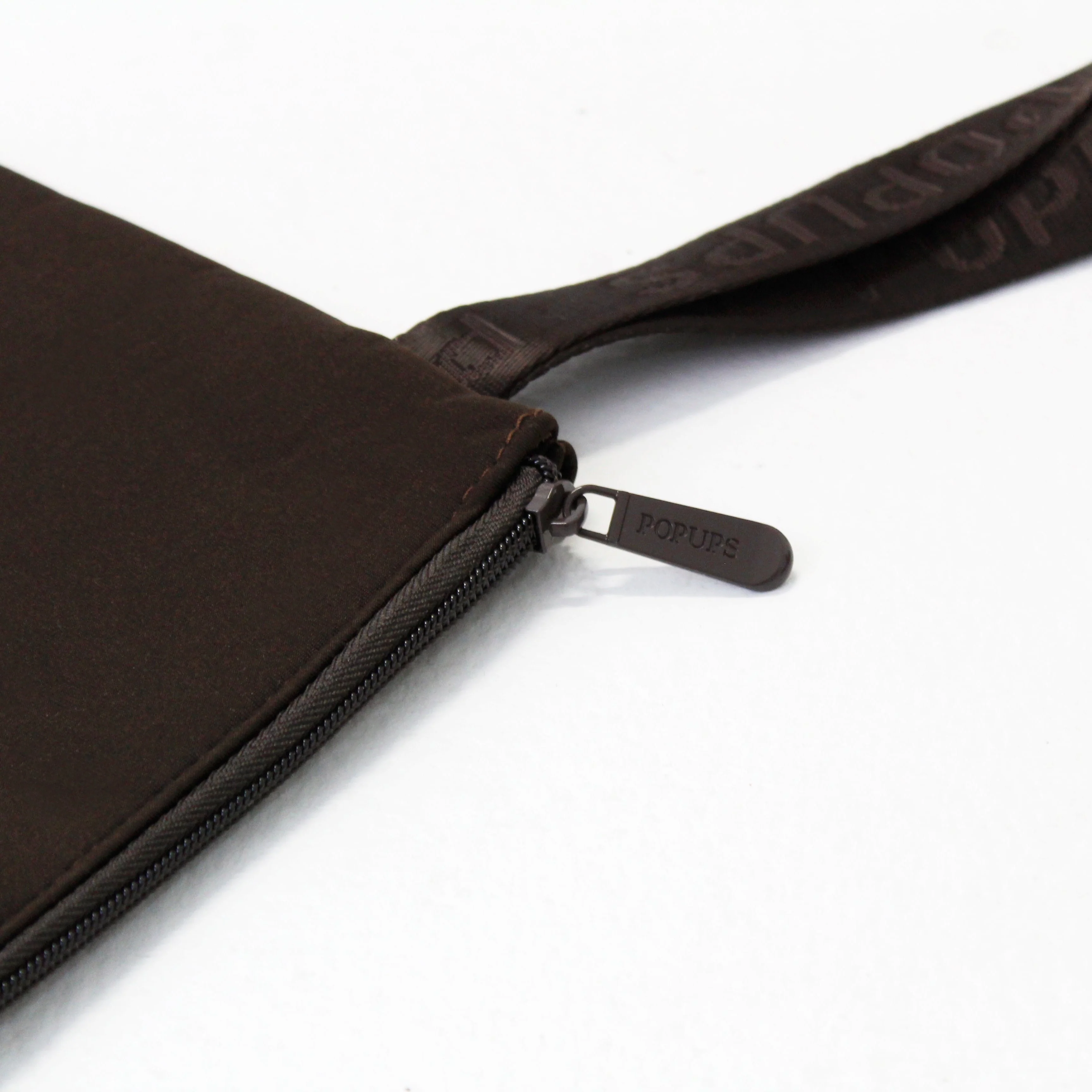 LAPTOP SLEEVE ESPRESSO - Image 7