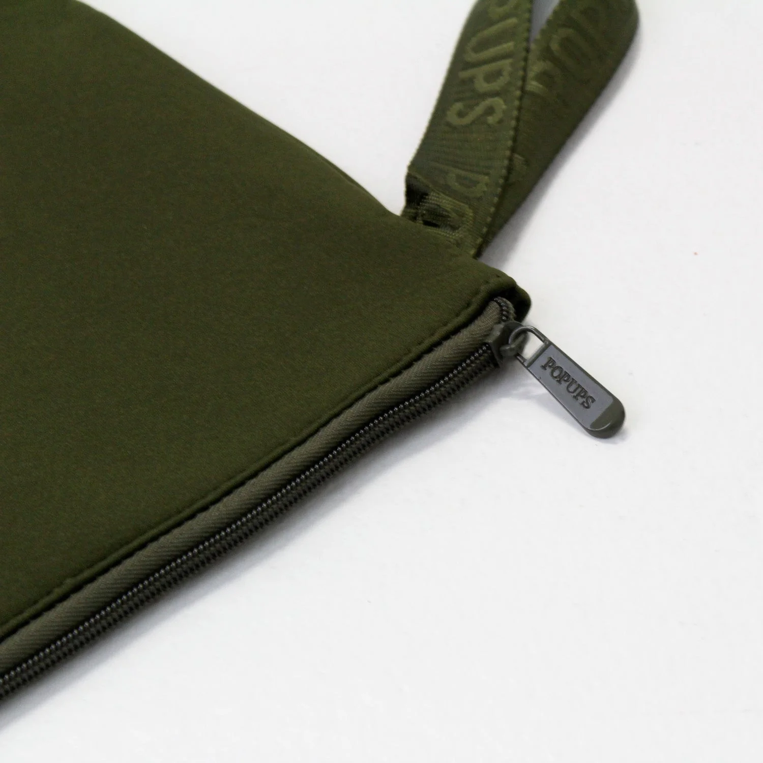 LAPTOP SLEEVE SAFARI GREEN - Image 8