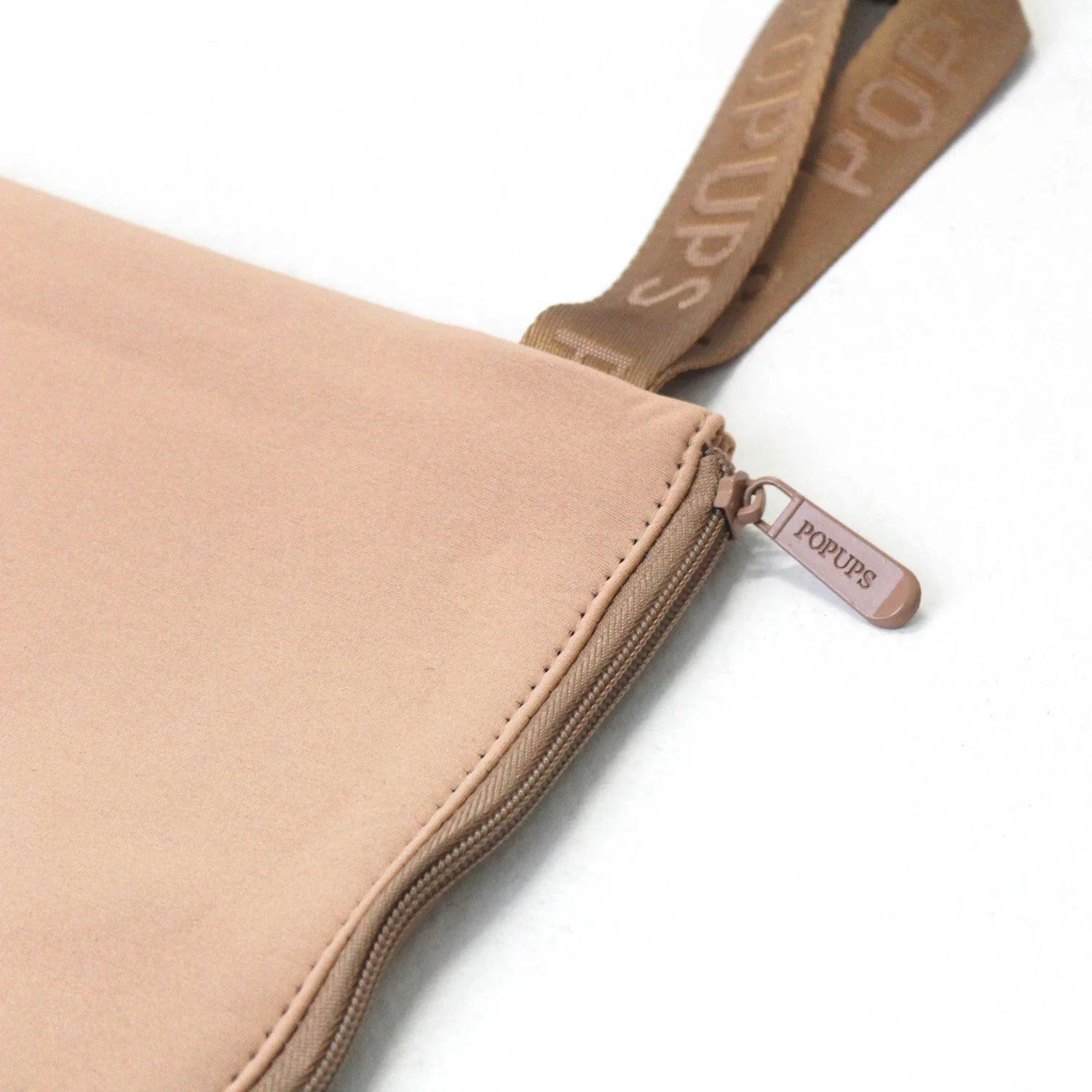 LAPTOP SLEEVE TAN - Image 4