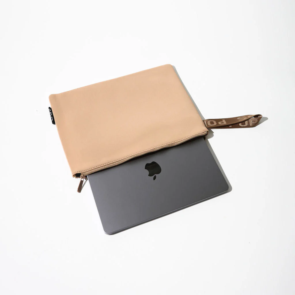 LAPTOP SLEEVE TAN - Image 7