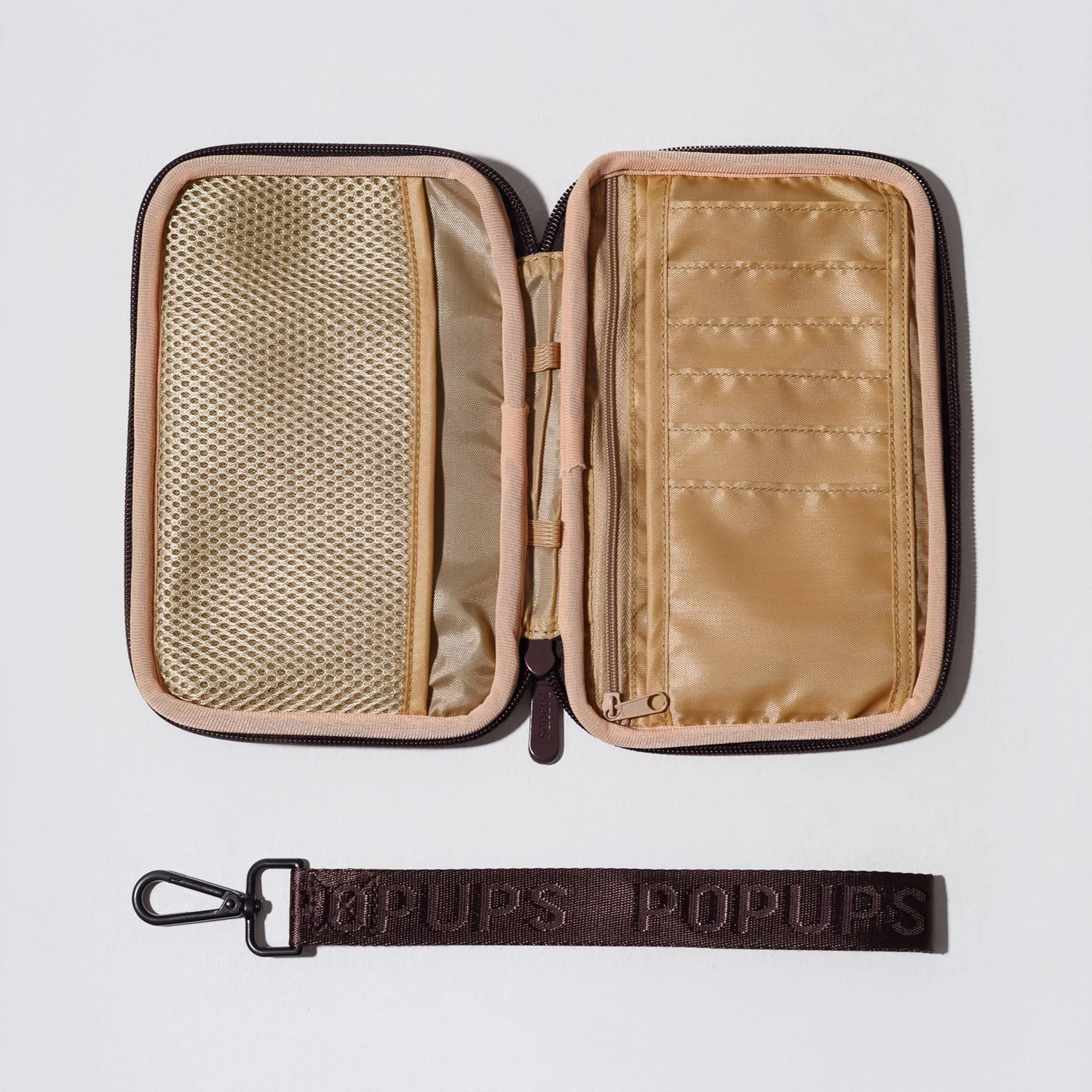 PASSPORT WALLET ESPRESSO - Image 4