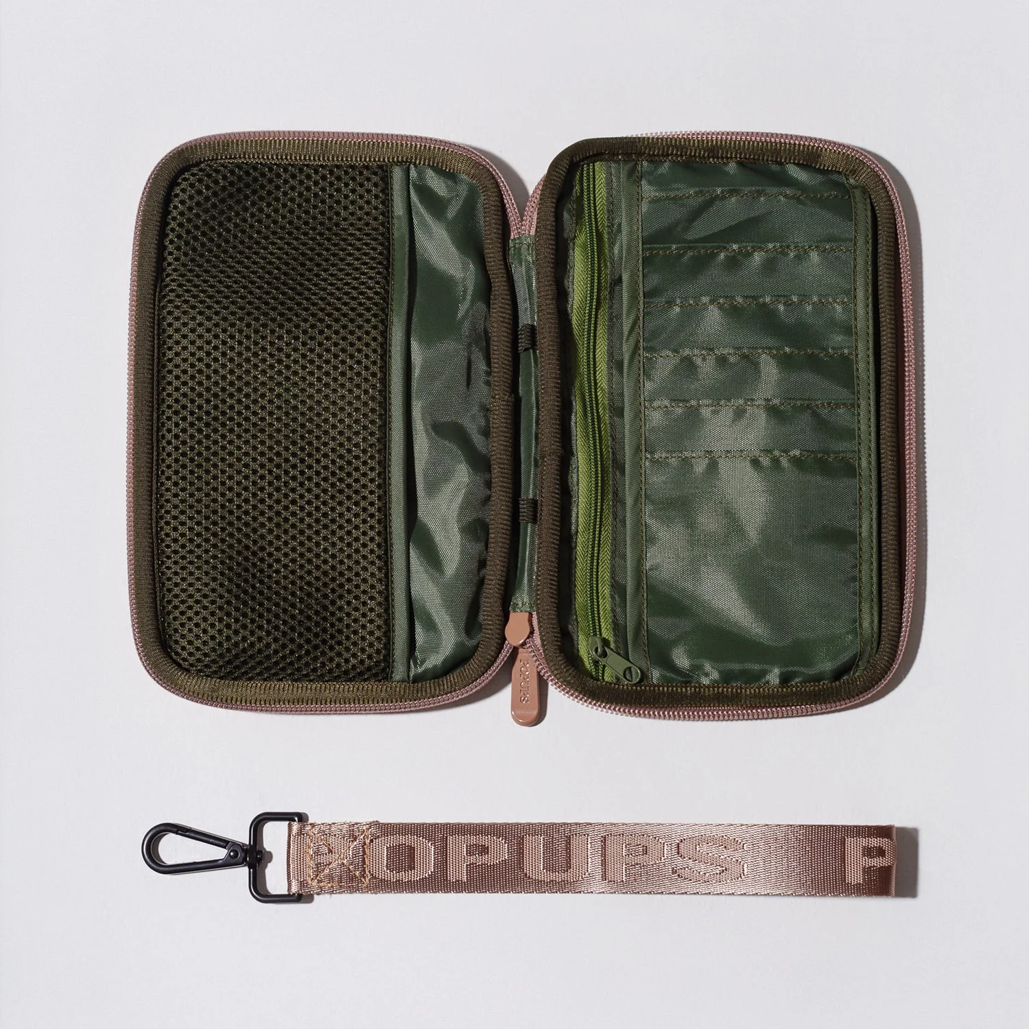 PASSPORT WALLET TAN - Image 4