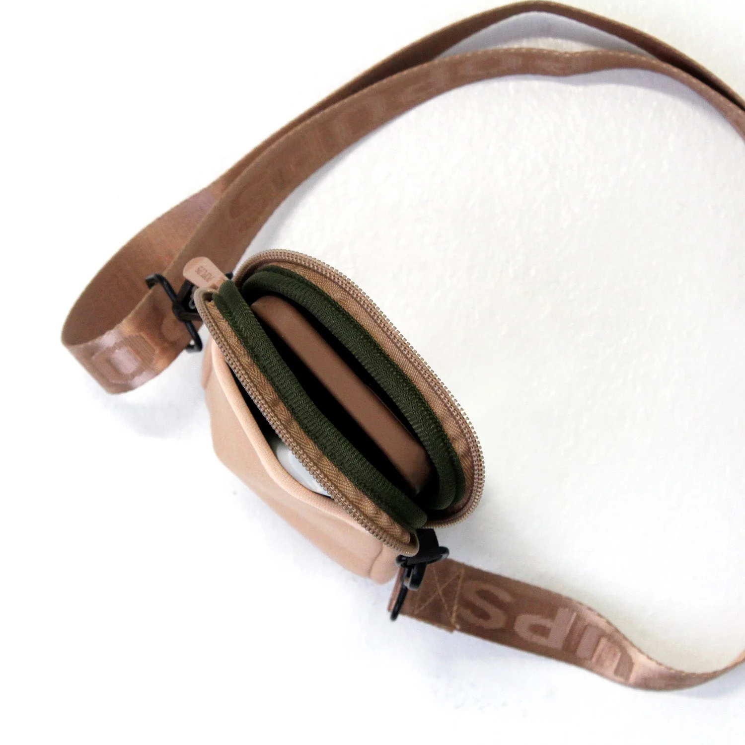 PHONE BAG TAN - Image 3