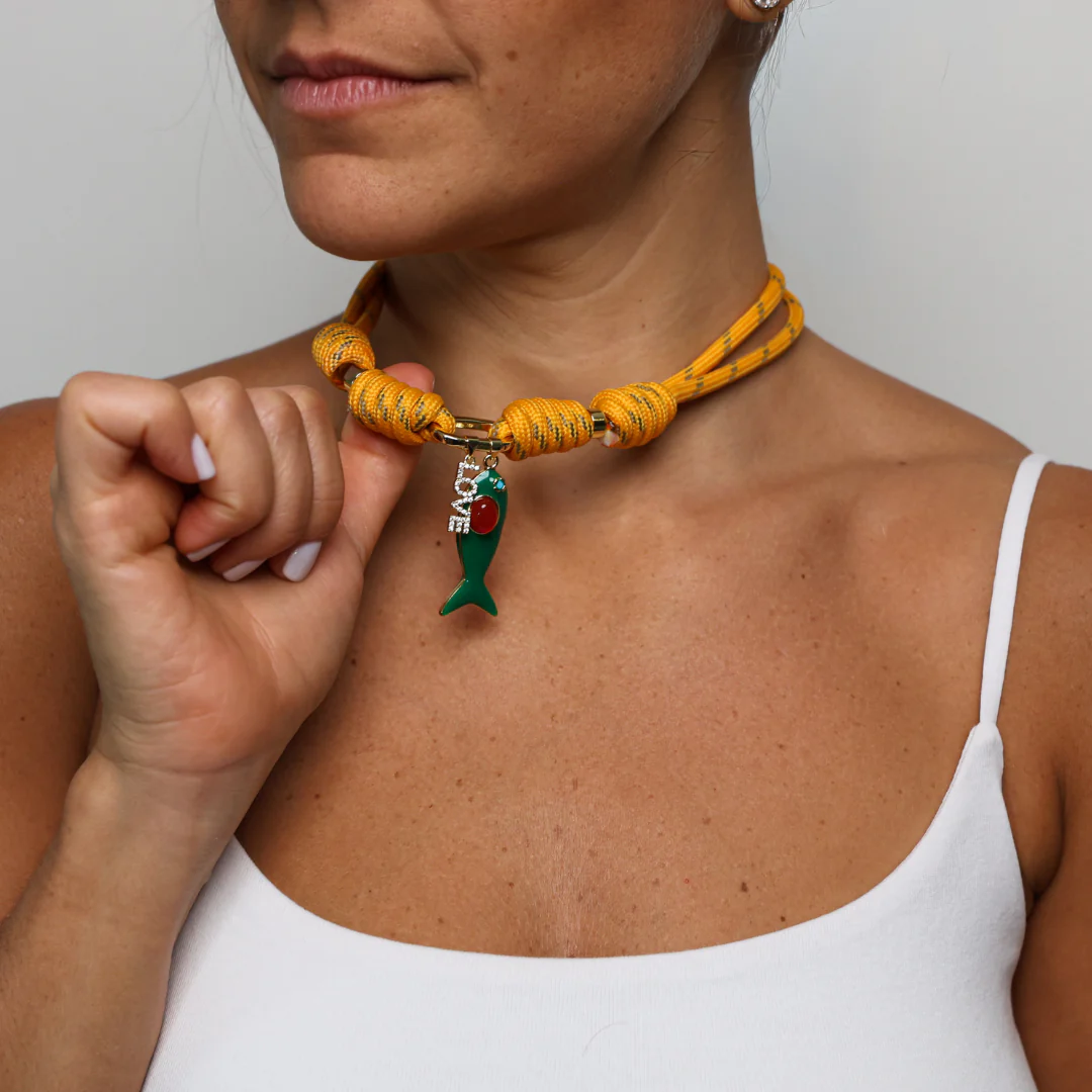 POP UPS X HANNAH B BOAT ROPE MUSTARD NECKLACE WITH GREEN ENAMEL FISH & LOVE - Image 6