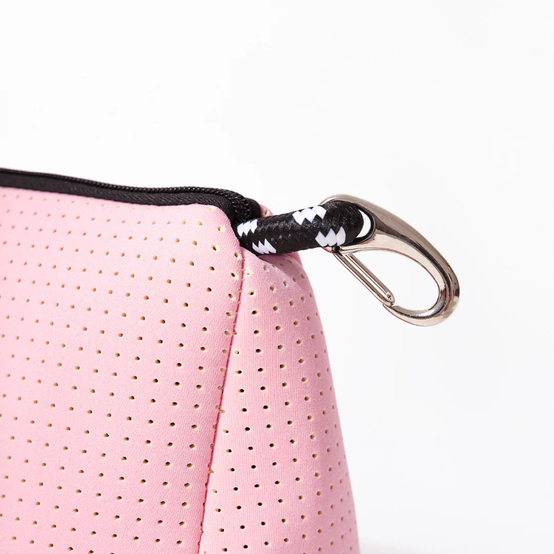 ESSENTIAL POUCH BARBIE - Image 2