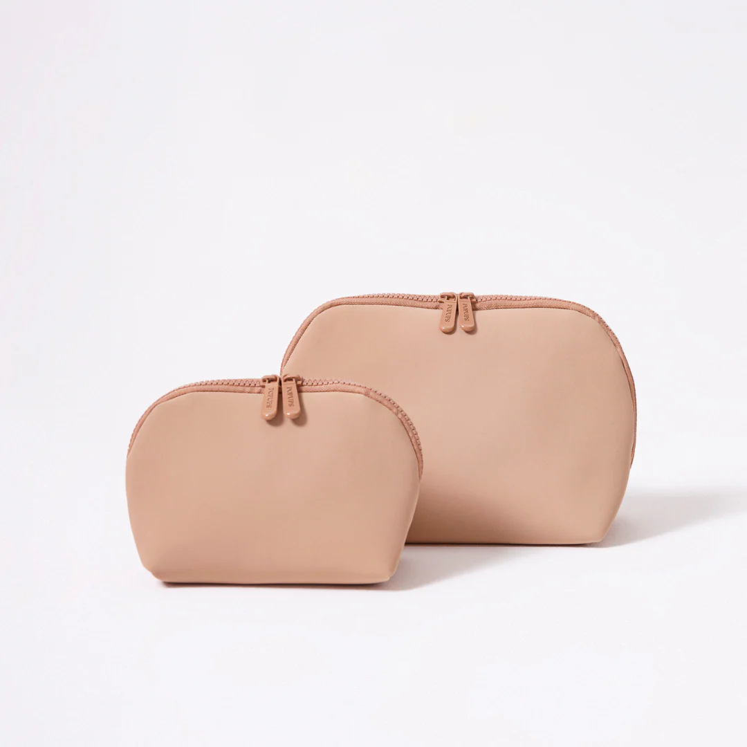 TAN EVERYTHING SET: EVERYDAY TOTE + LAPTOP SLEEVE + PASSPORT WALLET + ESSENTIAL POUCH + MAKEUP POUCH - Image 5
