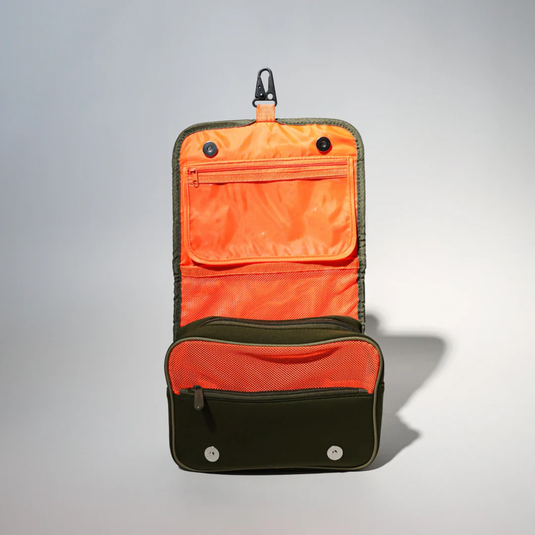 TOILETRY BAG SAFARI GREEN - Image 5