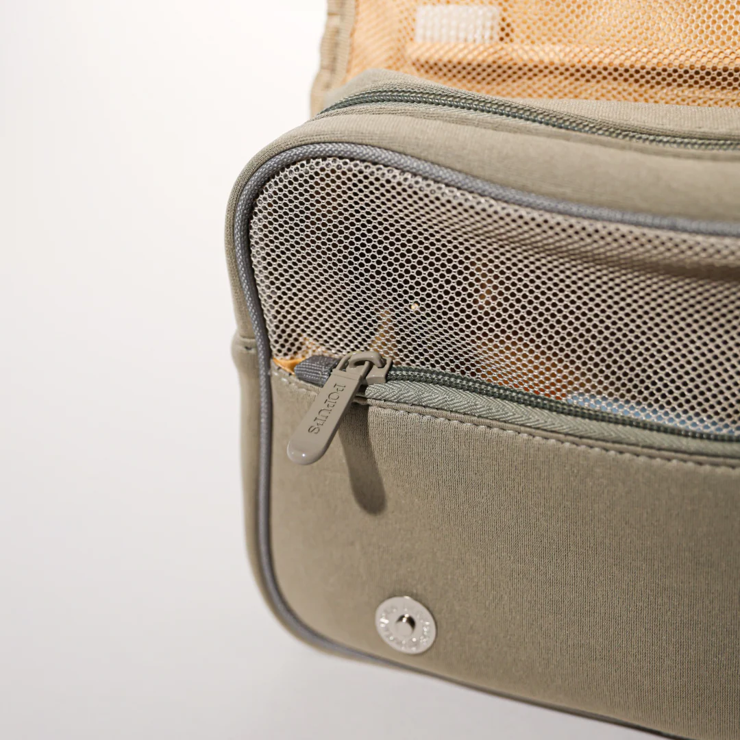 TOILETRY BAG TAUPE - Image 4